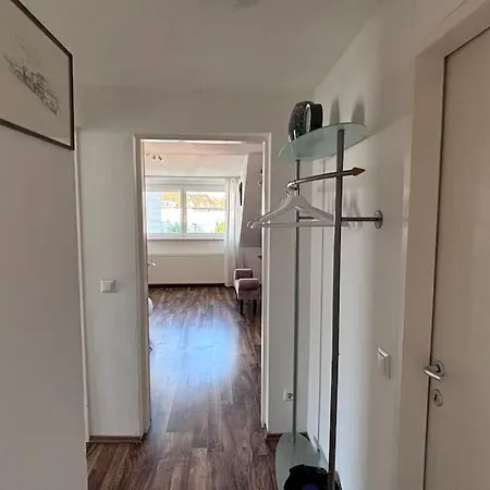 Feine 2-zimmer Dachgeschosswohnung * Klagenfurt am Woerthersee