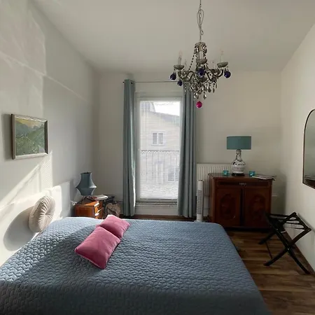 Feine 2-zimmer Dachgeschosswohnung Apartamento