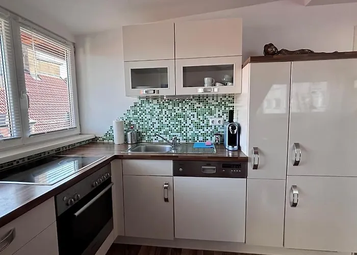 Feine 2-zimmer Dachgeschosswohnung * קלגנפורט