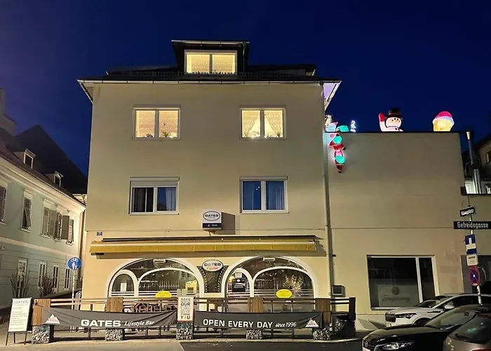 Apartman Feine 2-zimmer Dachgeschosswohnung Klagenfurt am Woerthersee